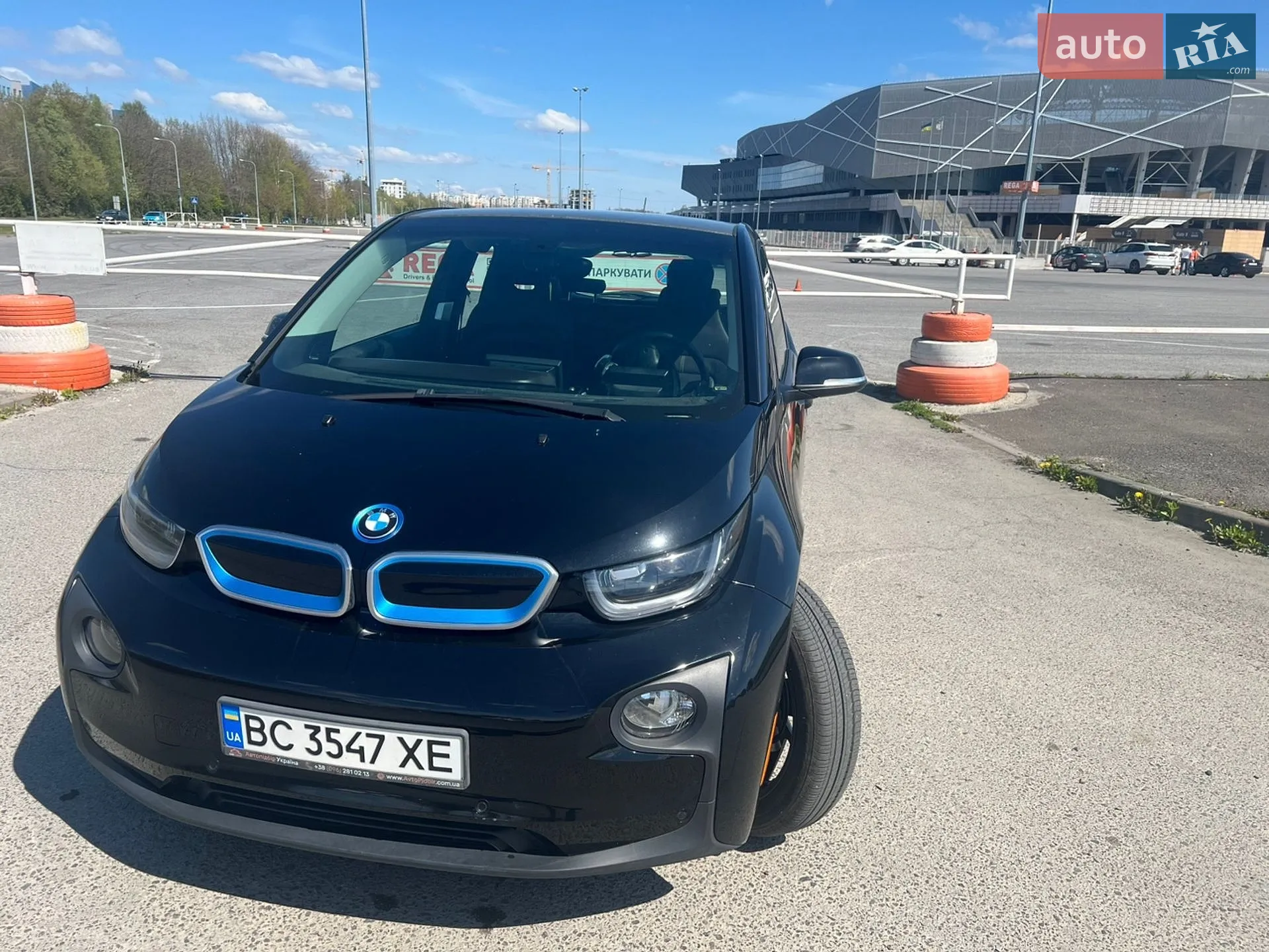 2016 BMW i3 - мініатюра 2