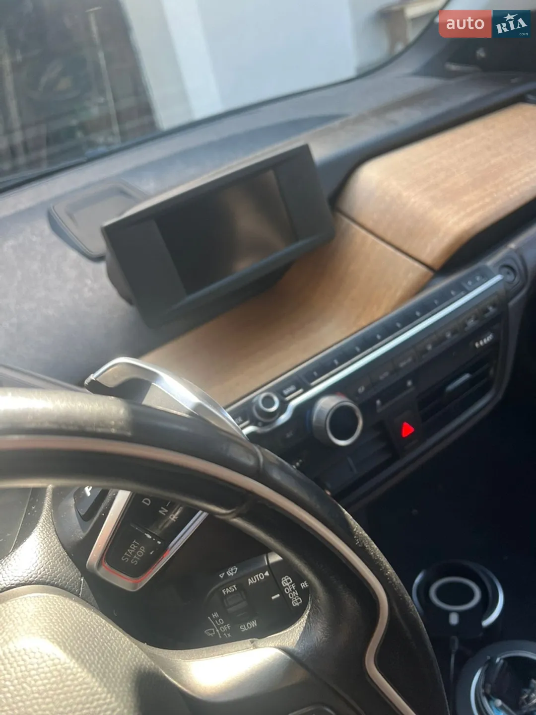 2016 BMW i3 - мініатюра 9