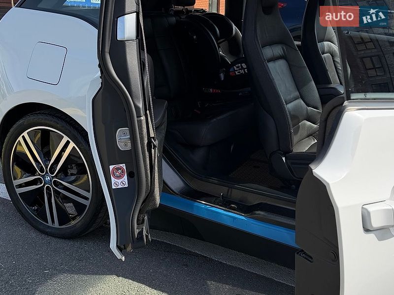 Хетчбек BMW I3 2016 в Кам'янець-Подільському