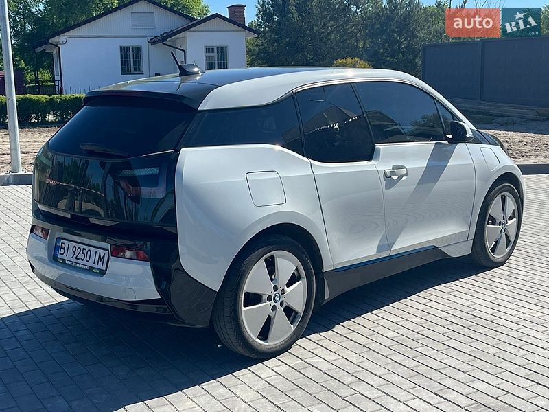 Хетчбек BMW I3 2014 в Горішніх Плавнях