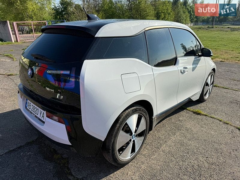 Хэтчбек BMW I3 2015 в Ладыжине