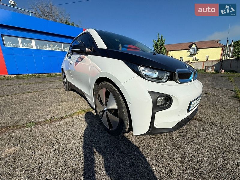Хэтчбек BMW I3 2015 в Ладыжине