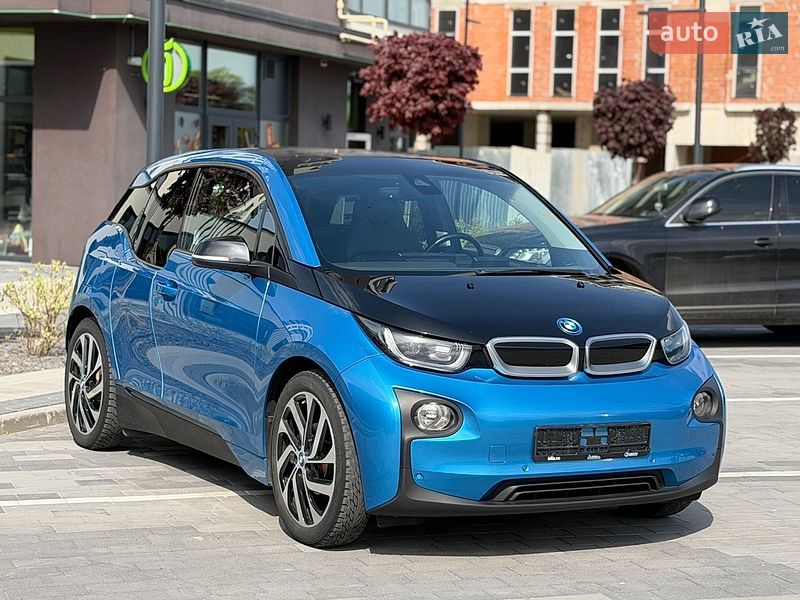 Хэтчбек BMW I3 2017 в Городке