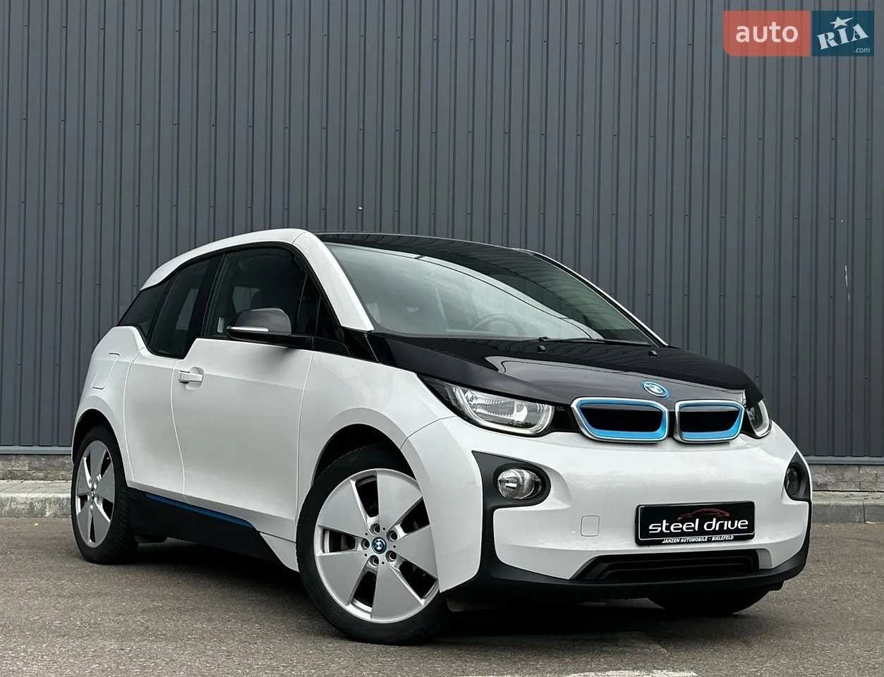 2016 BMW i3 - мініатюра 22