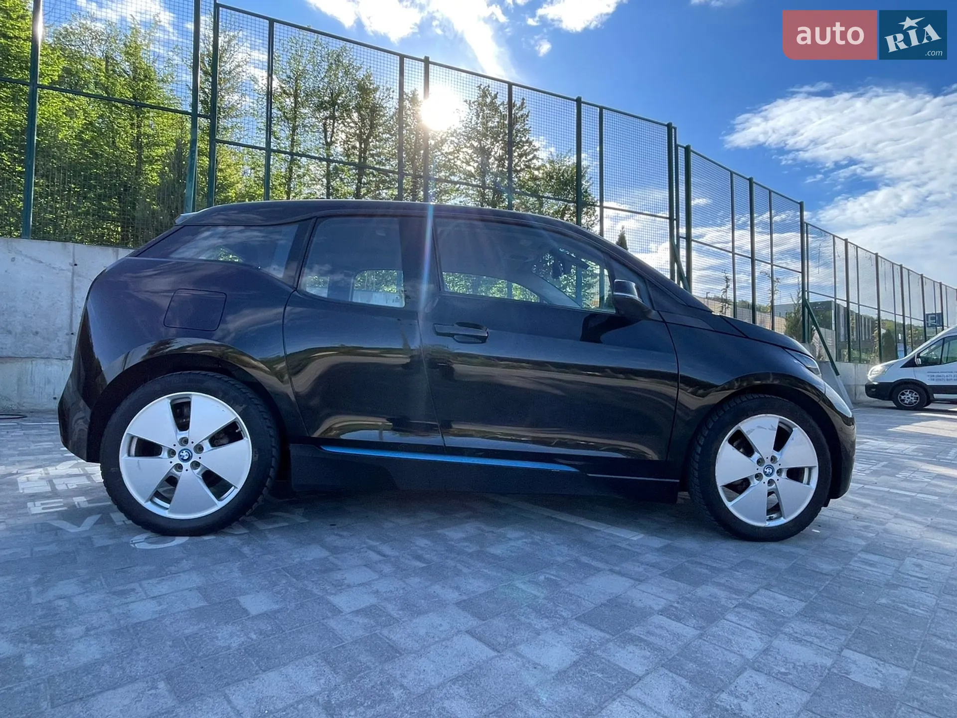 2017 BMW i3 - мініатюра 14
