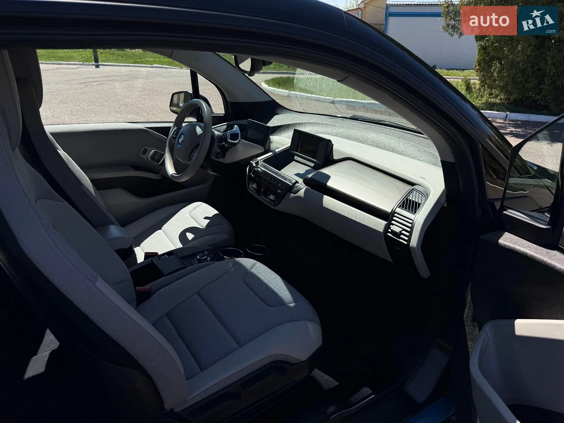 2016 BMW i3 - мініатюра 13
