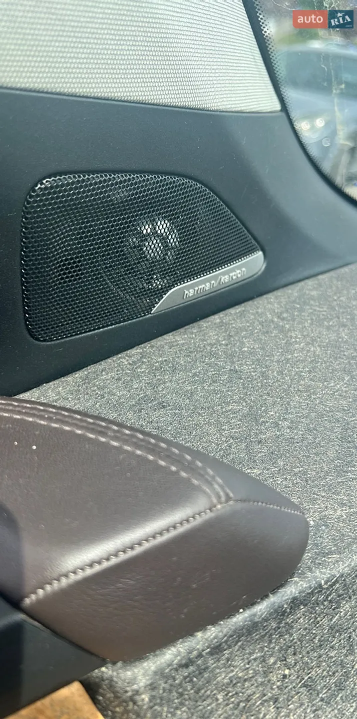 2016 BMW i3 - мініатюра 15