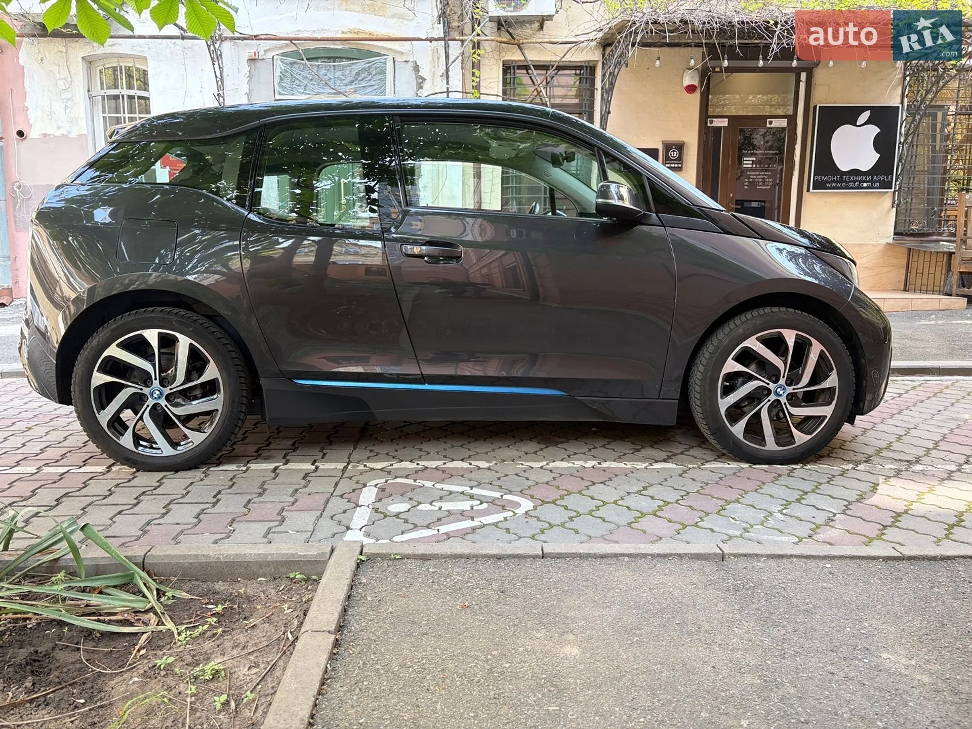 2014 BMW i3 - мініатюра 2