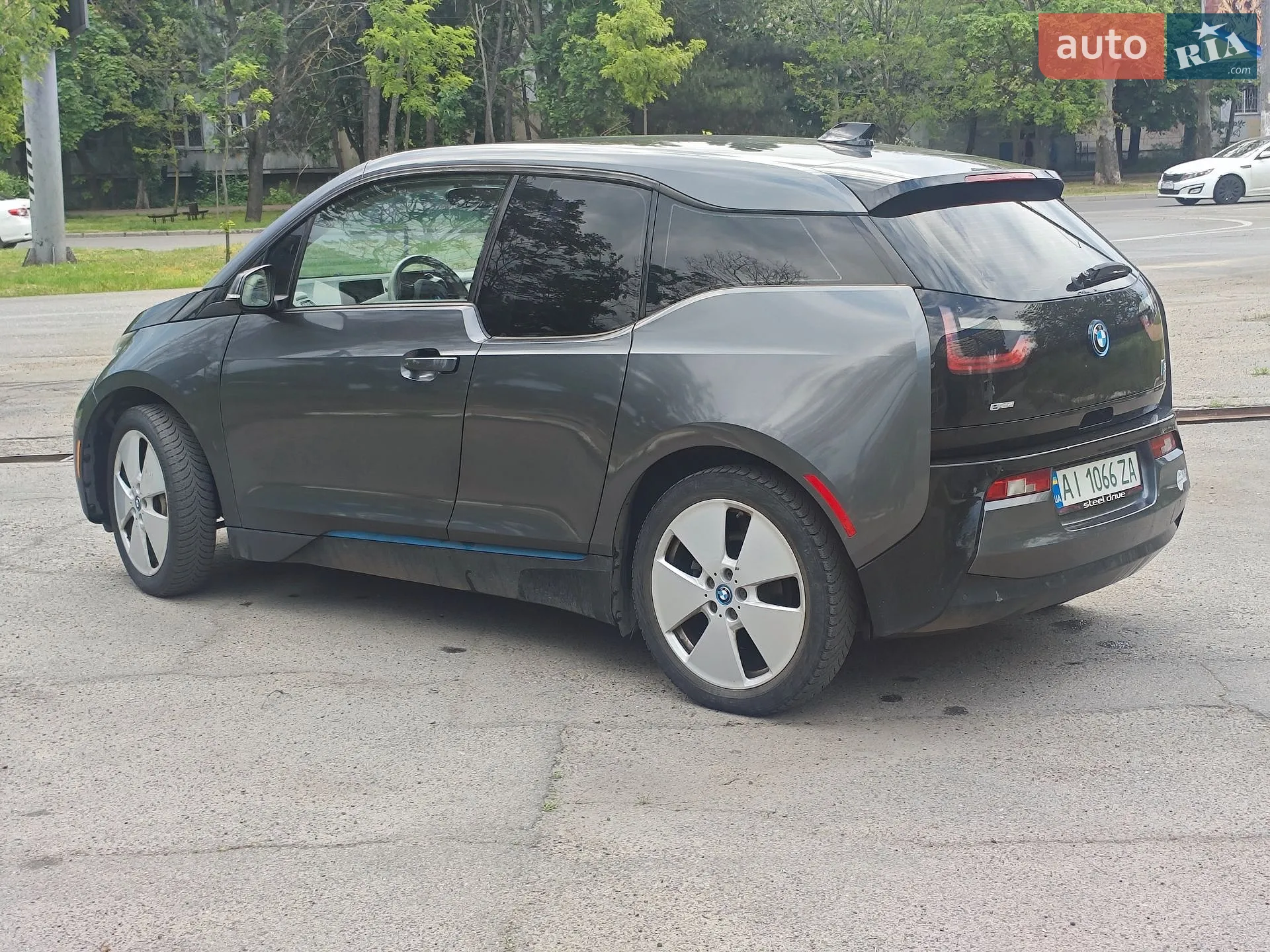2016 BMW i3 - мініатюра 3