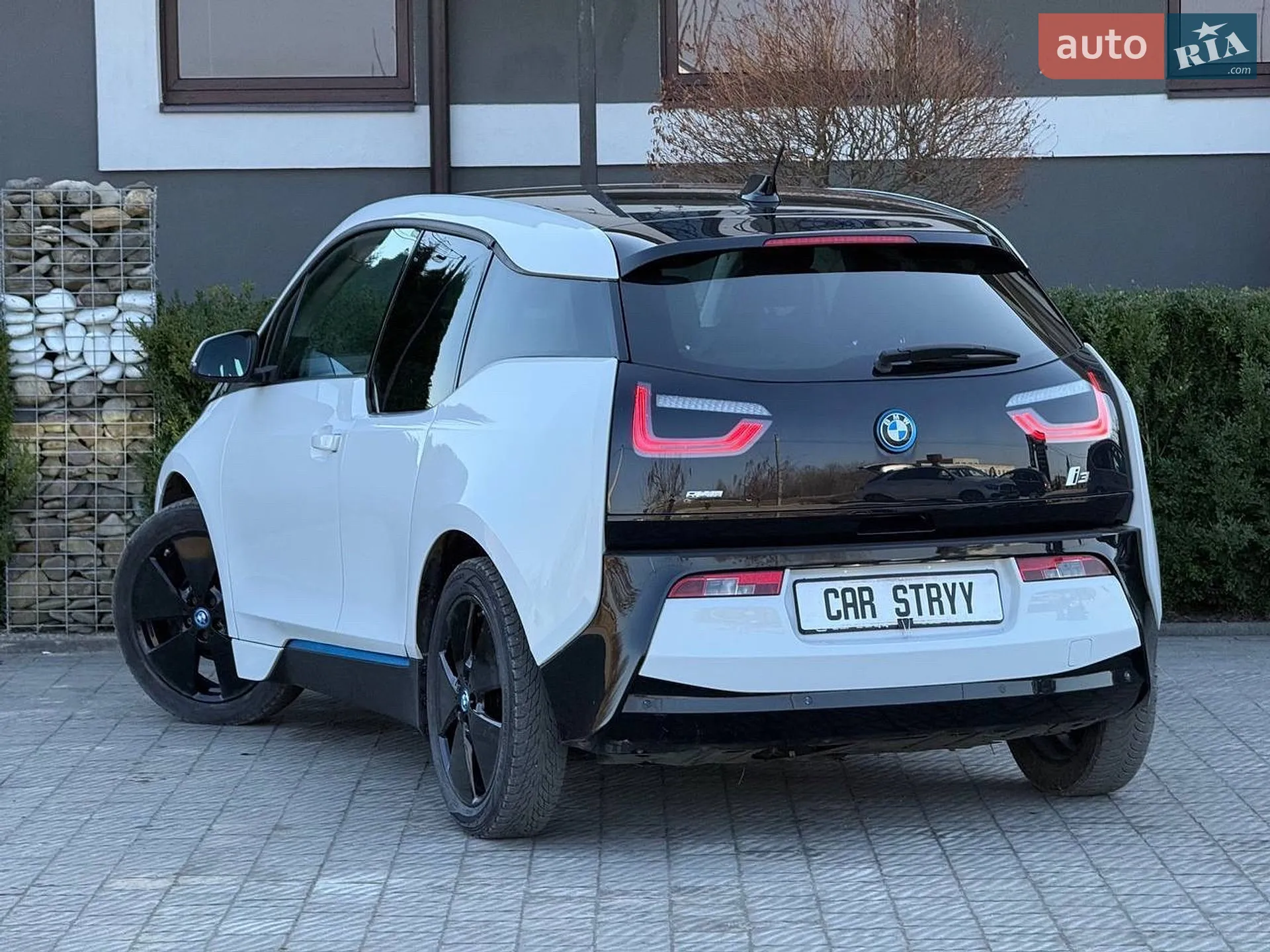 2015 BMW i3 - мініатюра 16