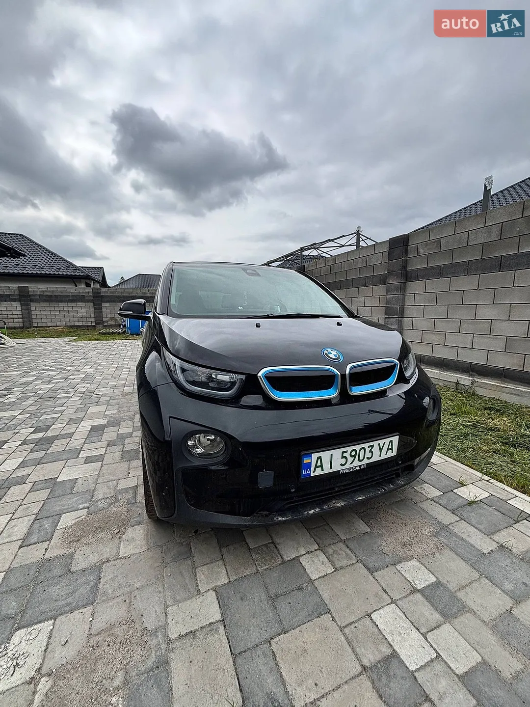 2017 BMW i3 - фото 1