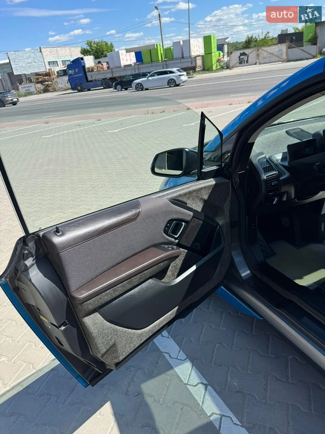 2017 BMW i3 - мініатюра 16