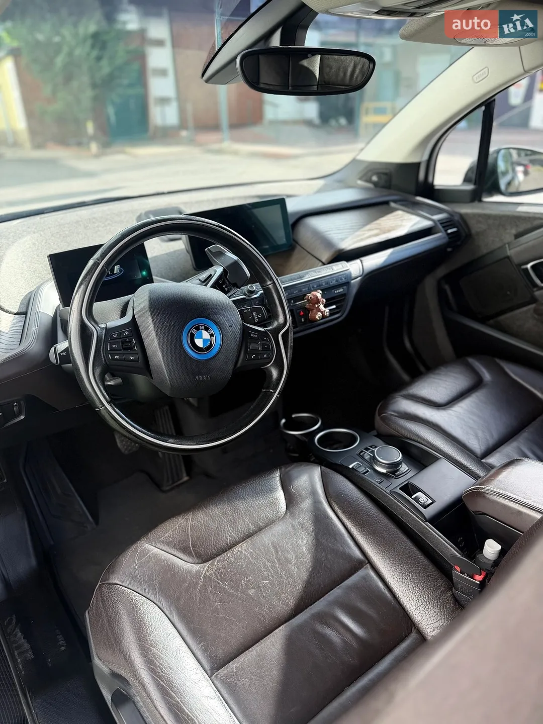 2017 BMW i3 - мініатюра 21