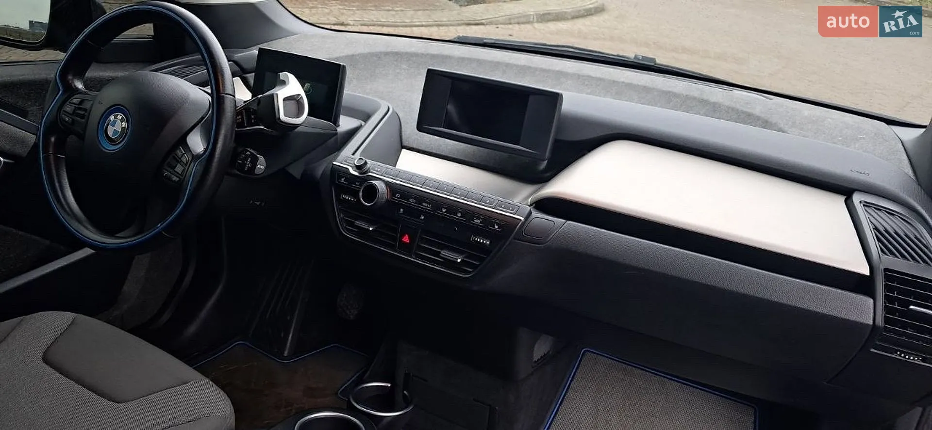 2017 BMW i3 - мініатюра 13