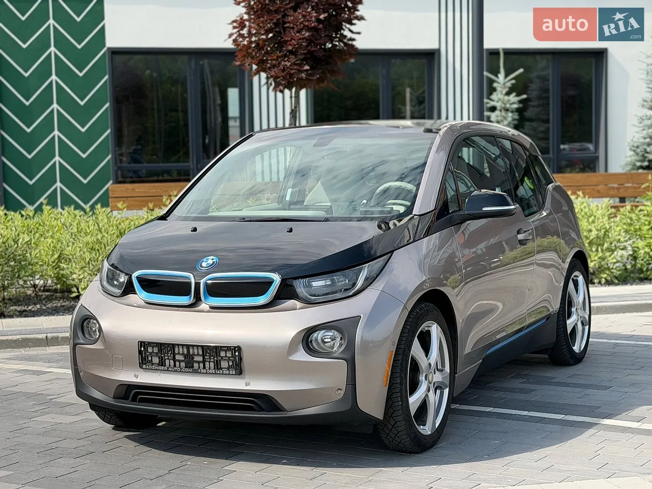 2016 BMW i3 - мініатюра 22