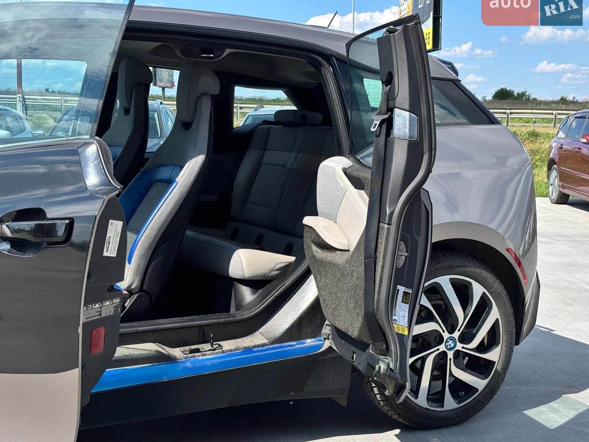 2015 BMW i3 - мініатюра 32