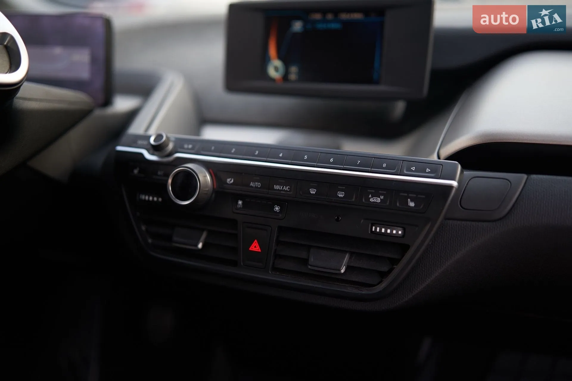 2015 BMW i3 - мініатюра 24