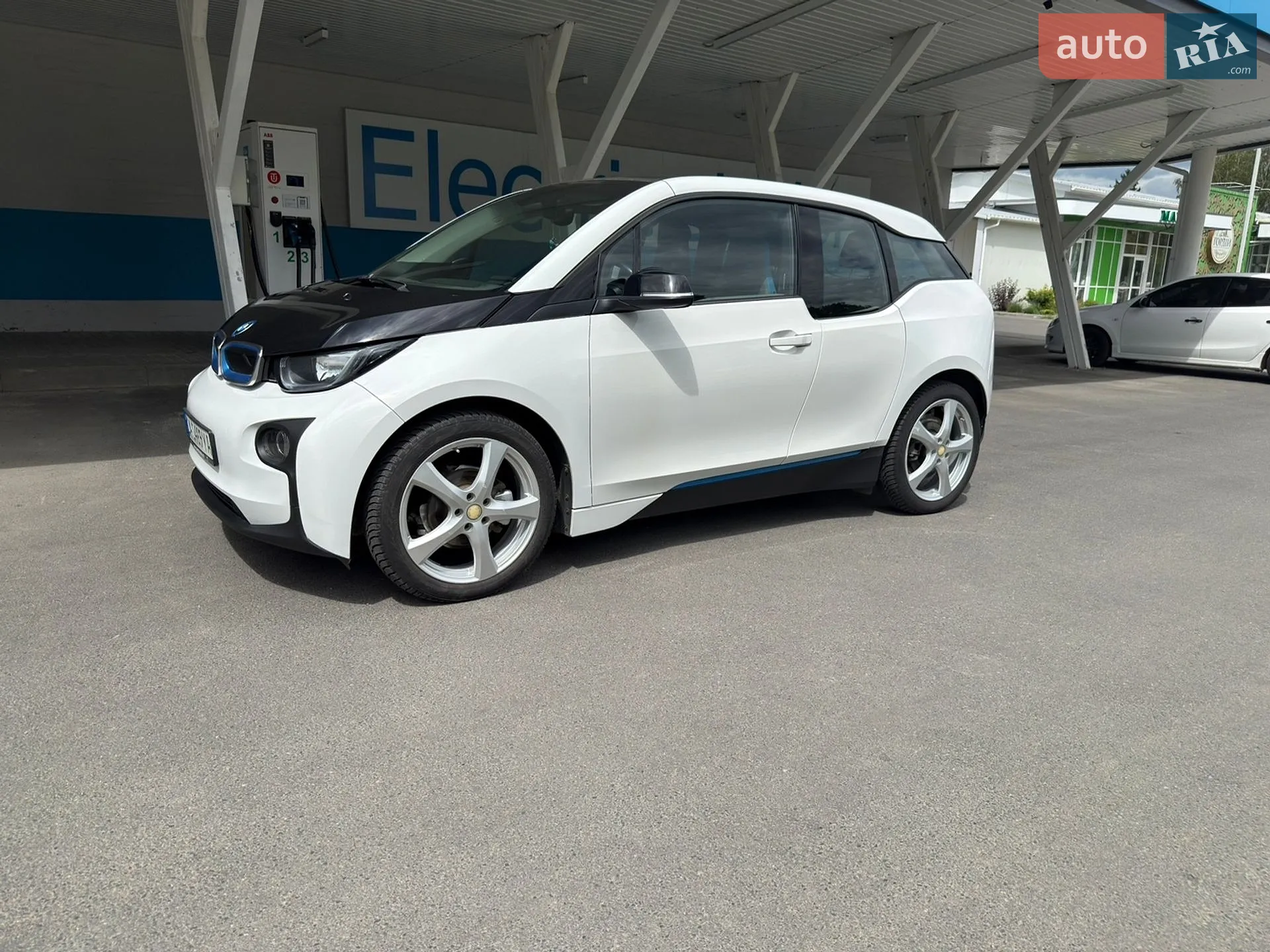 2016 BMW i3 - мініатюра 7