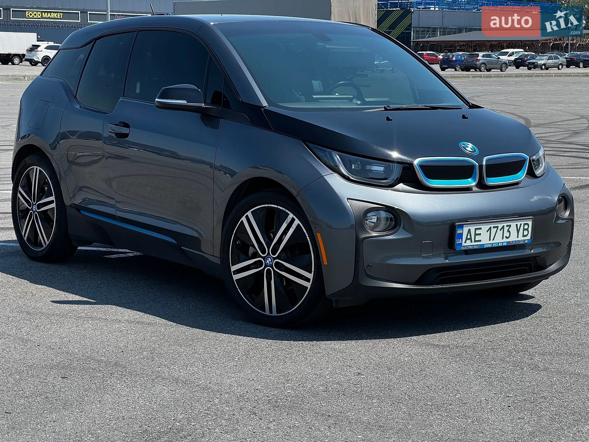 2017 BMW i3 - мініатюра 2