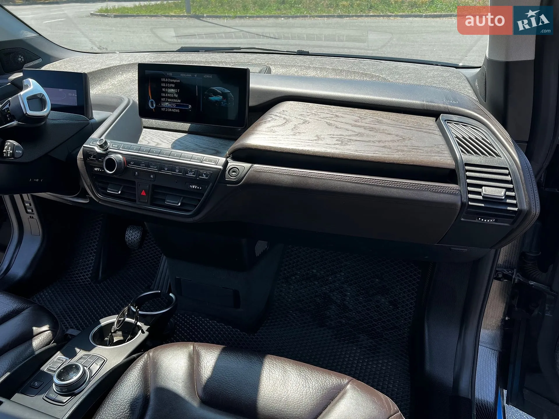 2017 BMW i3 - мініатюра 24