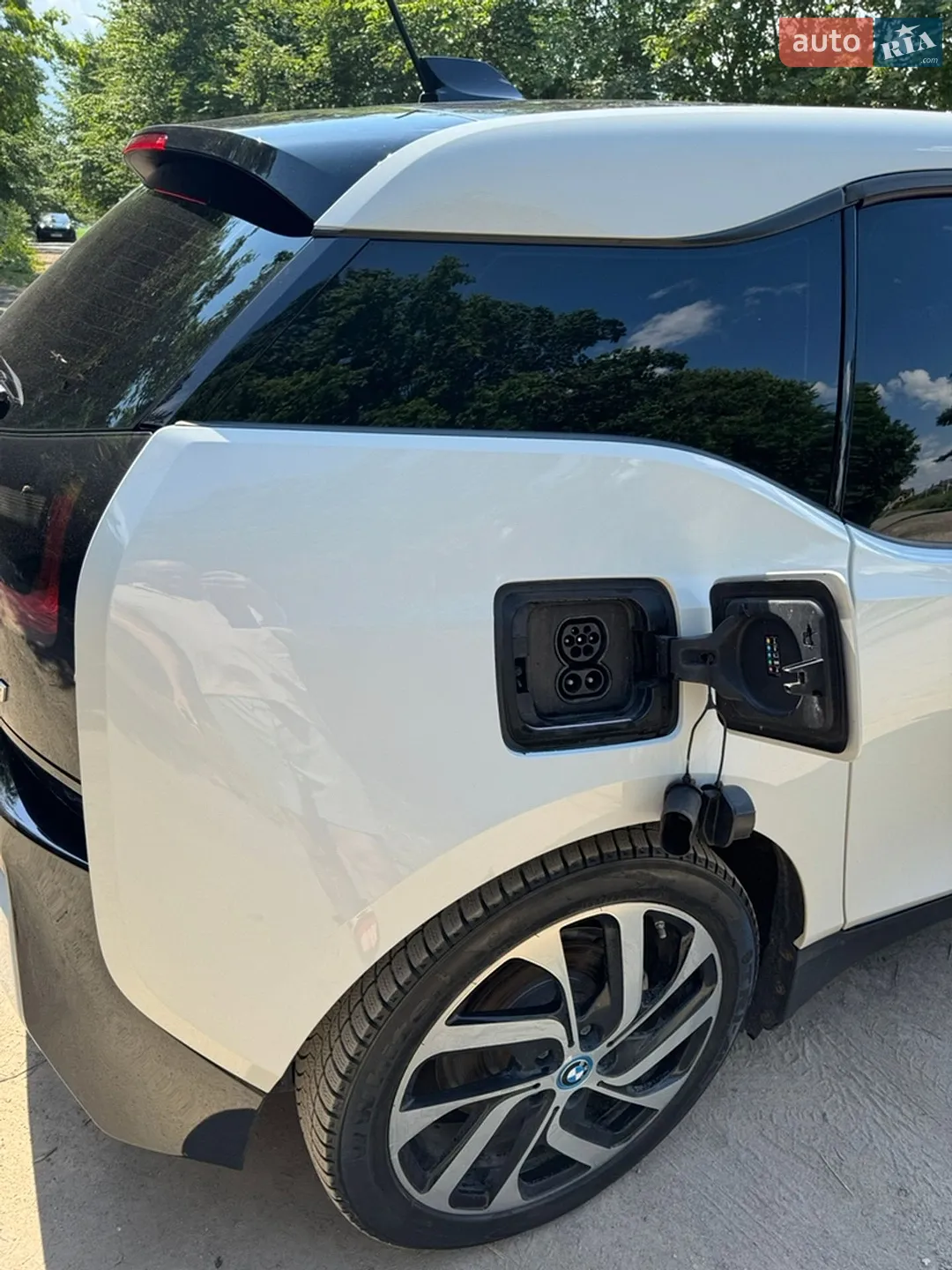 2015 BMW i3 - мініатюра 17