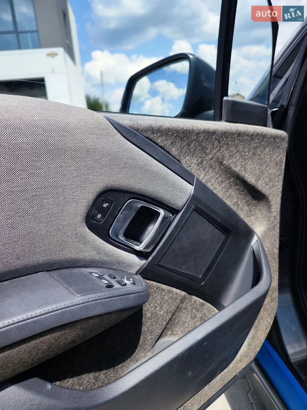 2015 BMW i3 - мініатюра 15