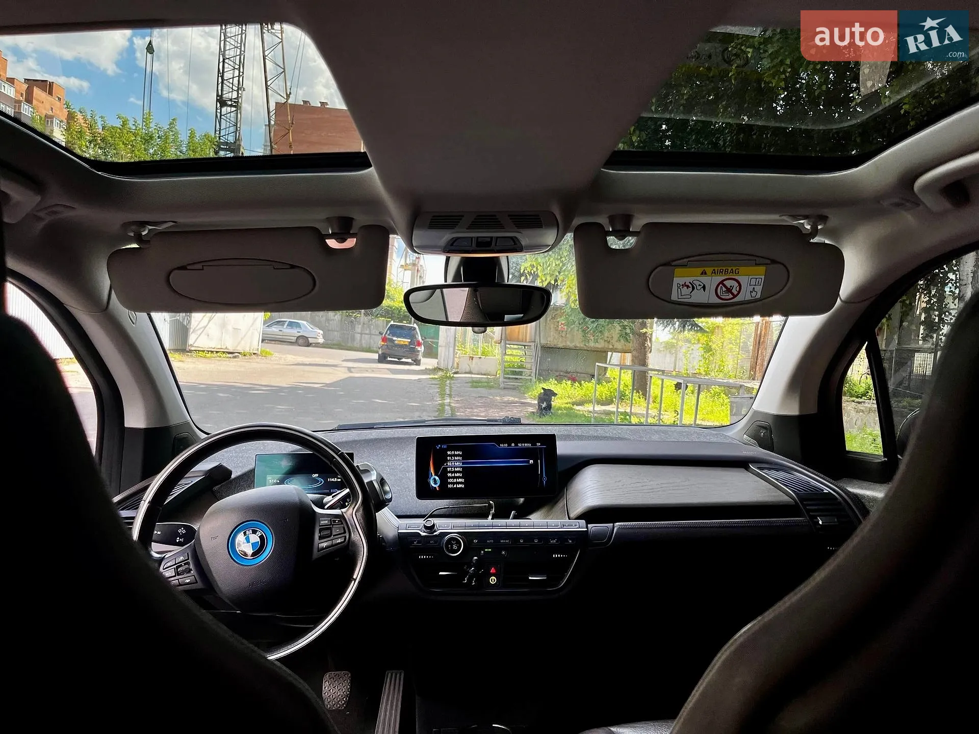 2017 BMW i3 - мініатюра 13