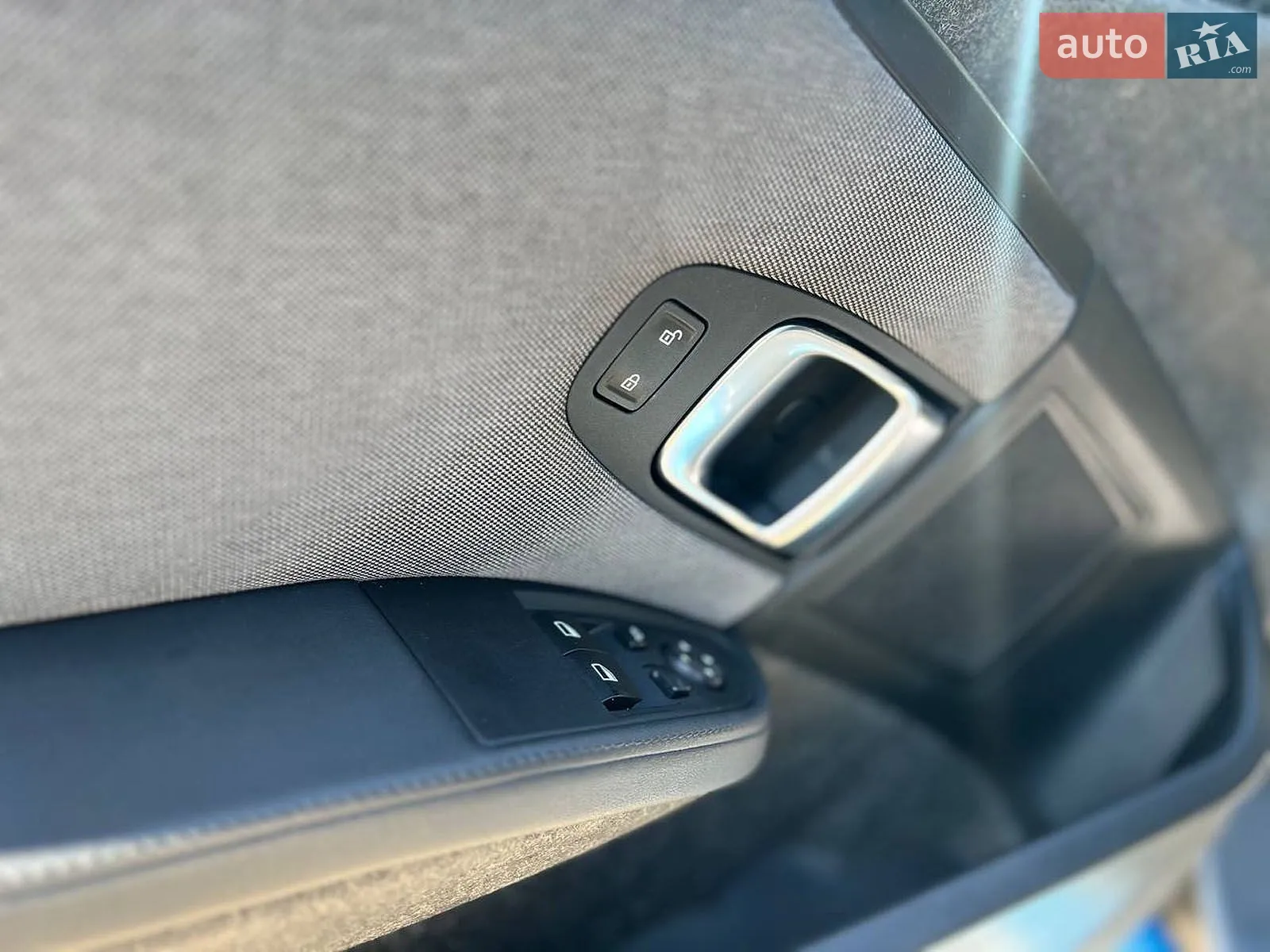 2019 BMW i3 - мініатюра 11