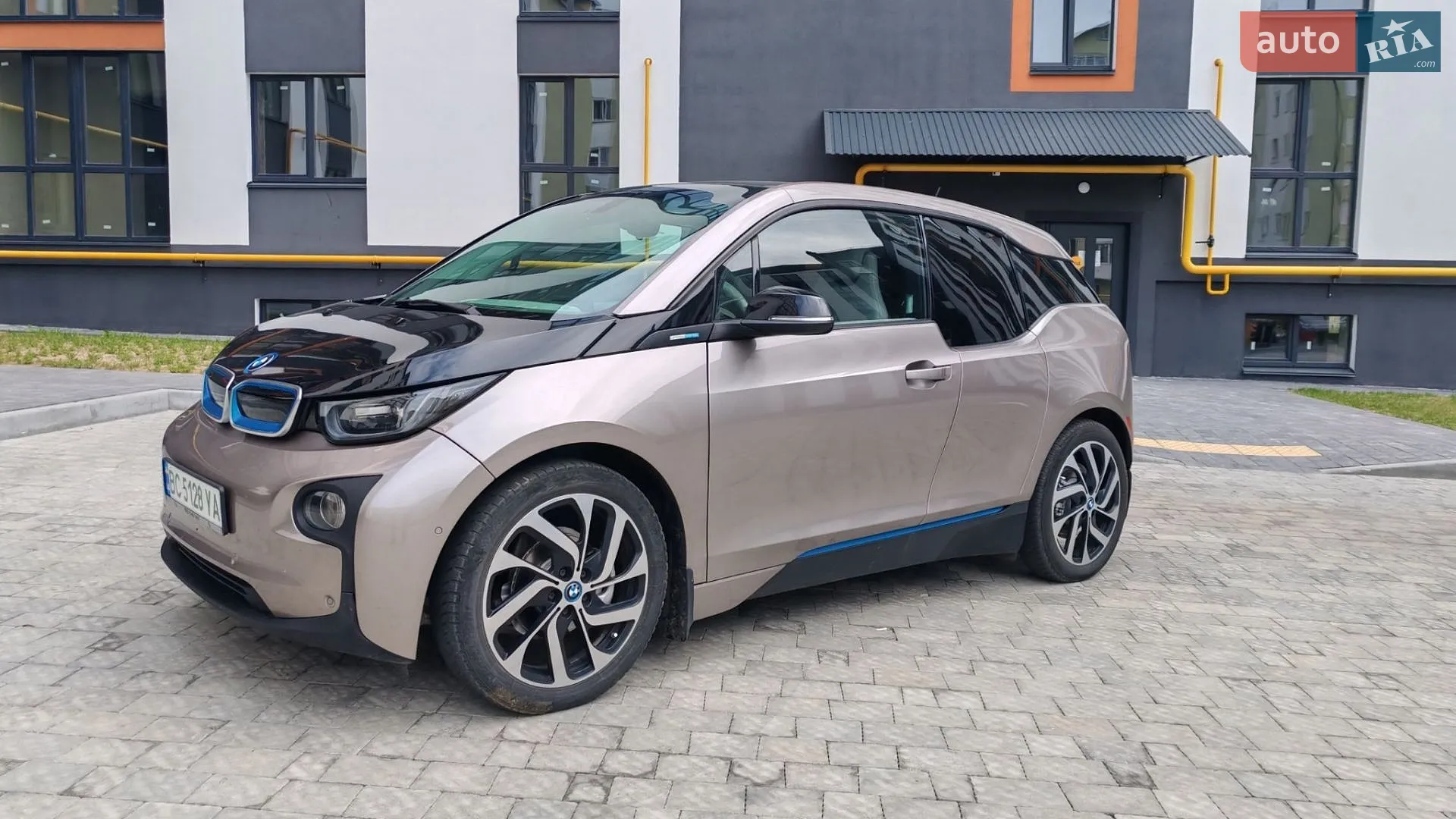 2015 BMW i3 - мініатюра 2