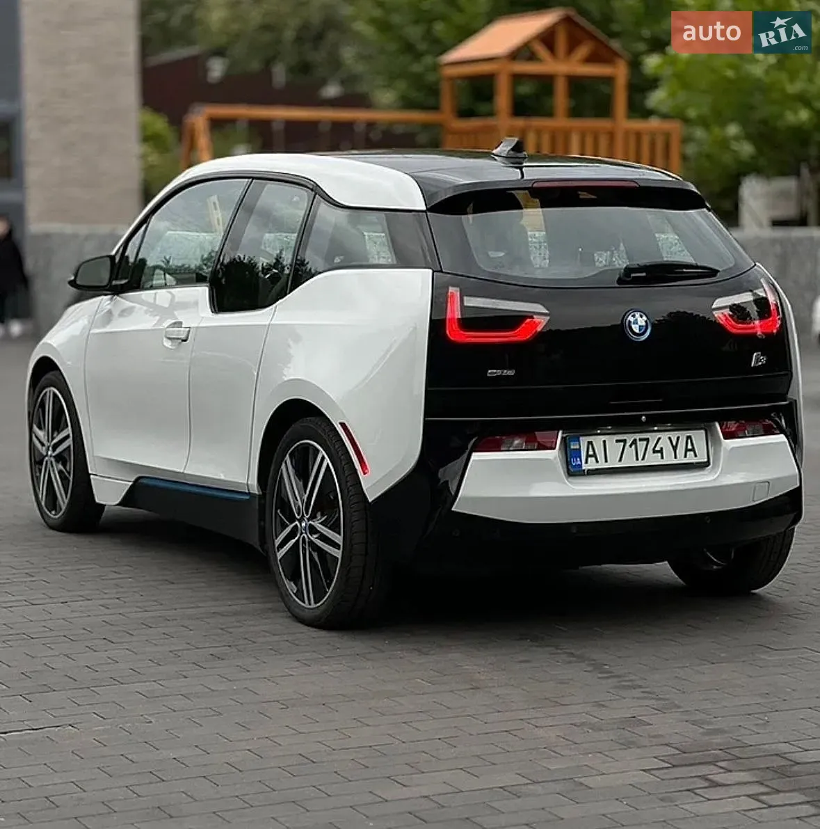 2015 BMW i3 - мініатюра 17