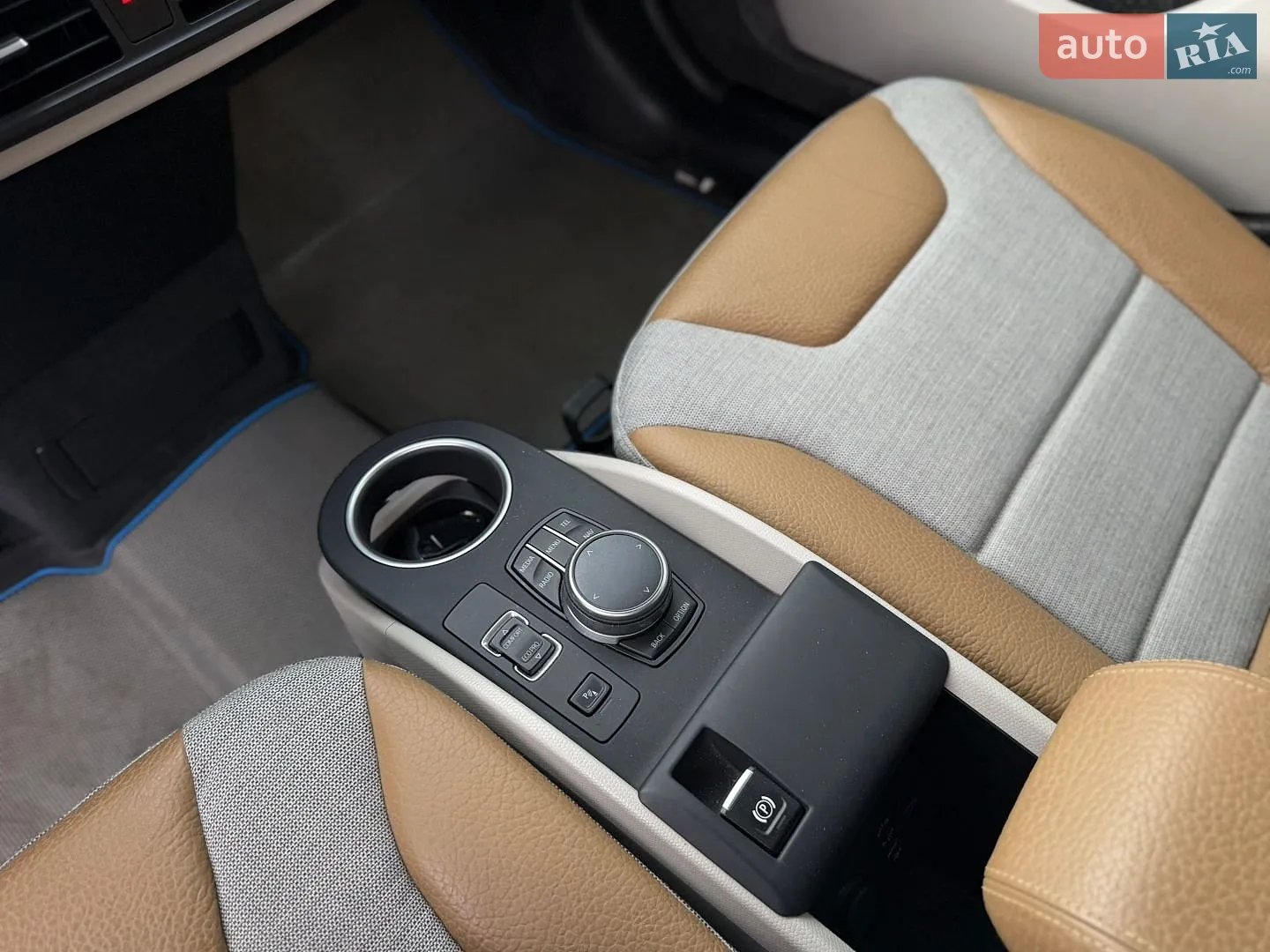 2017 BMW i3 - мініатюра 14