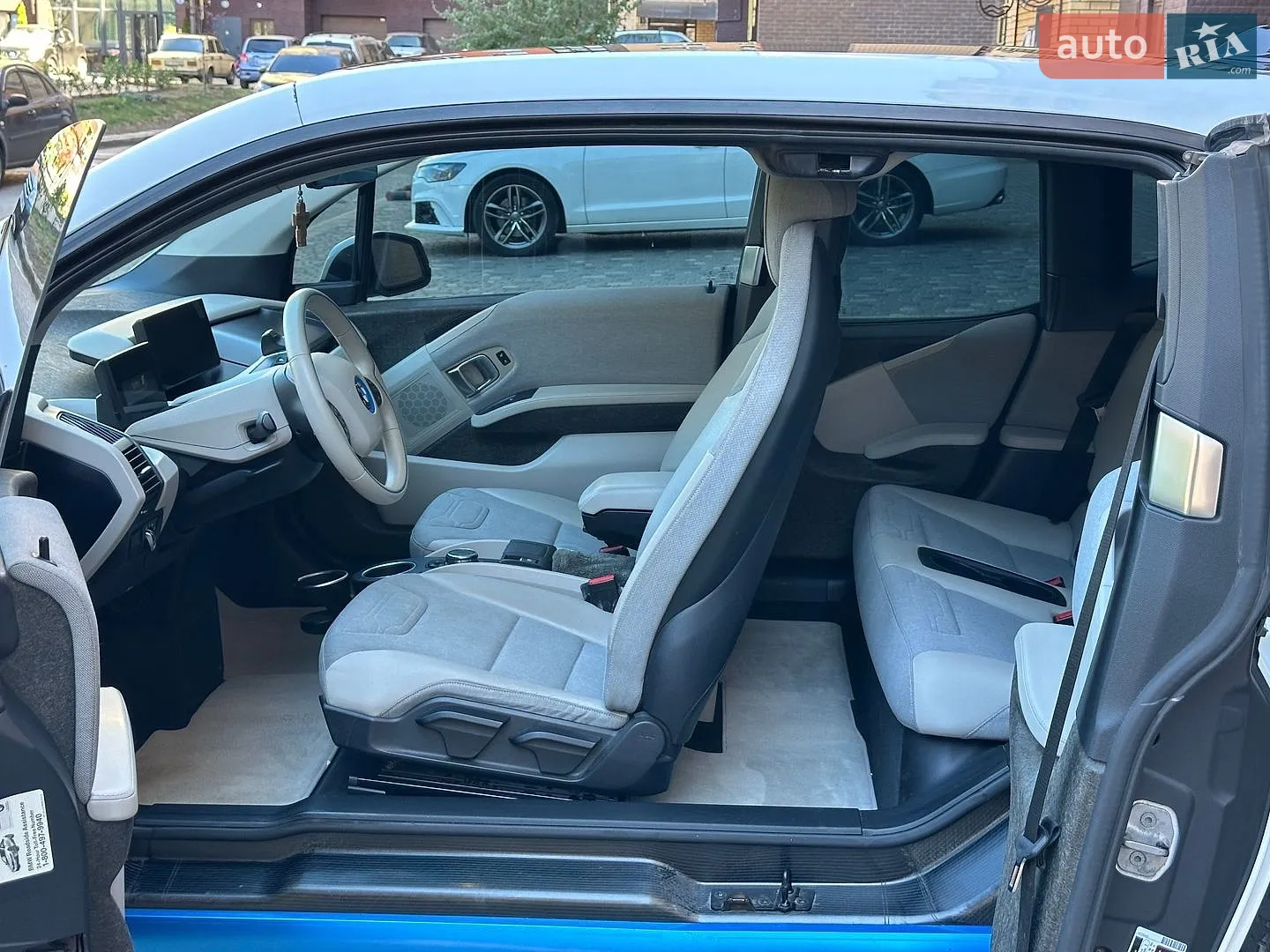 2015 BMW i3 - мініатюра 11