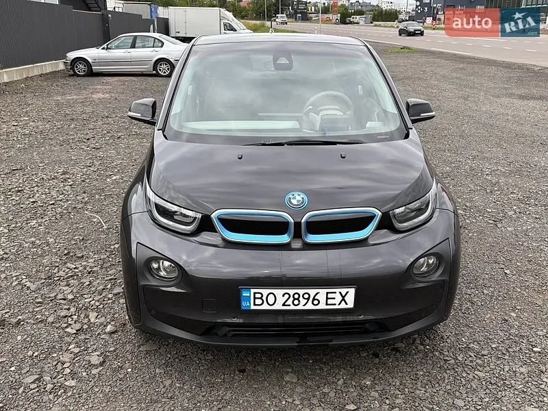 BMW I3