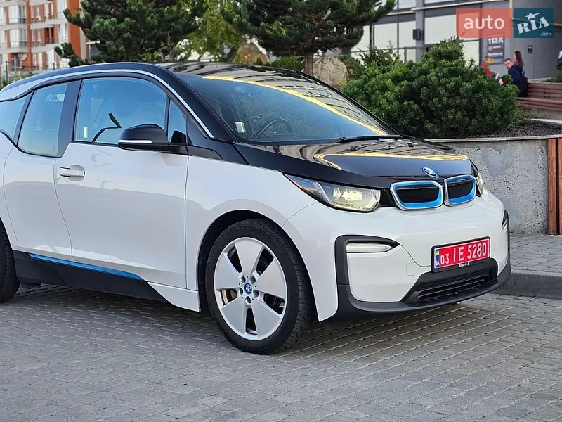 BMW I3