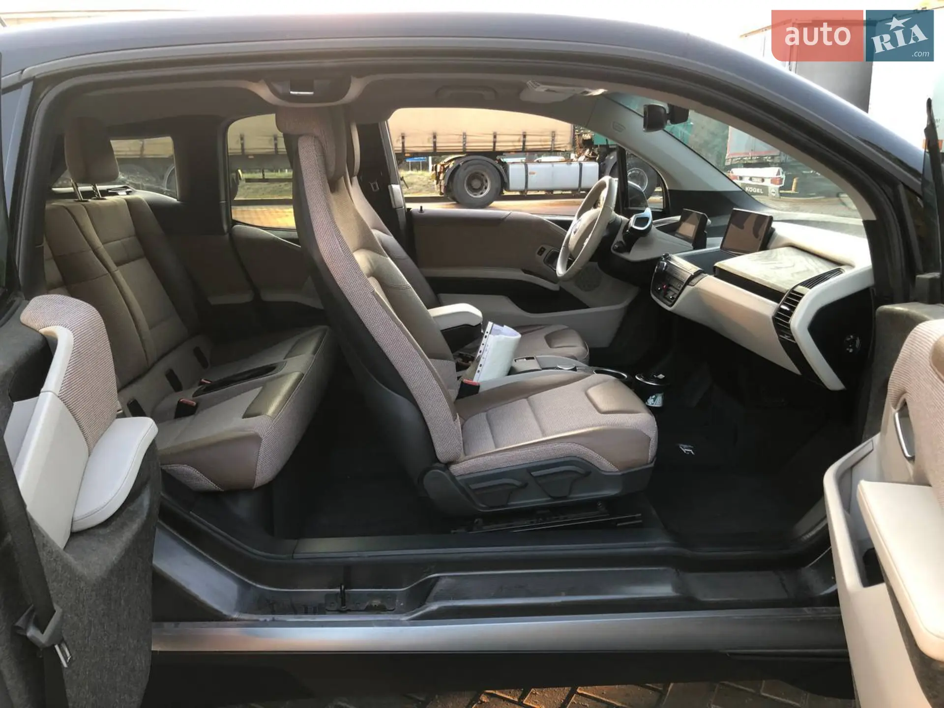 2021 BMW i3 - мініатюра 23