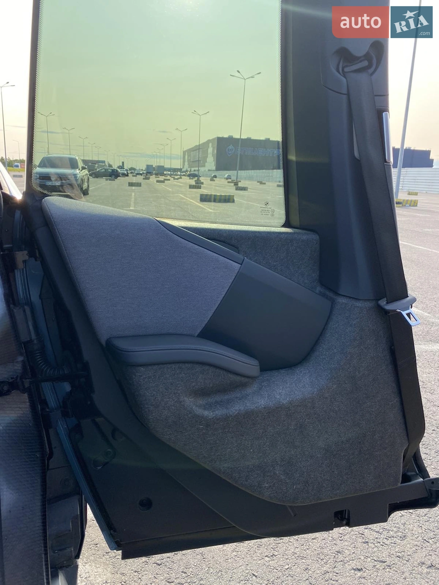 2021 BMW i3 - мініатюра 35