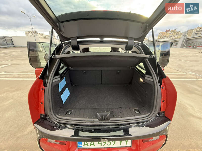 Хэтчбек BMW i3S 2019 в Киеве