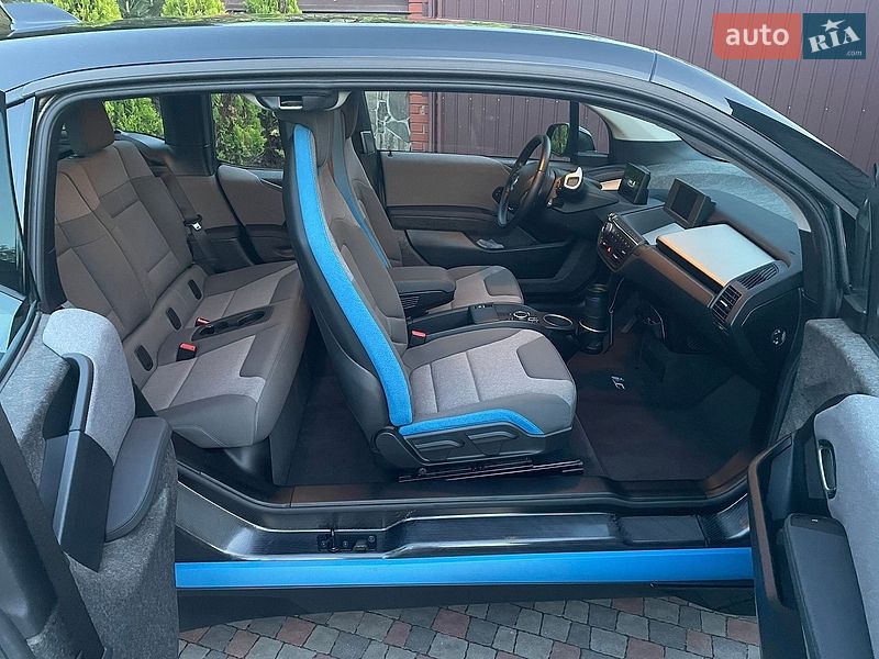 Хэтчбек BMW i3S 2022 в Киеве