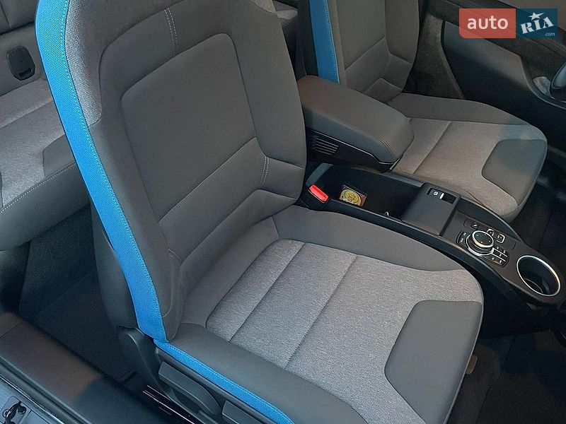 Хэтчбек BMW i3S 2022 в Киеве