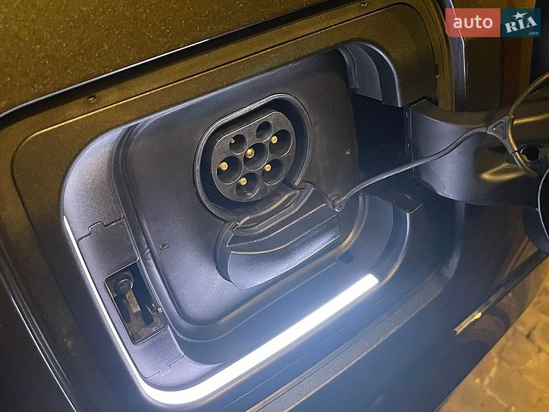Хэтчбек BMW i3S 2022 в Киеве