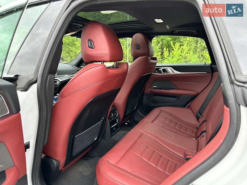 Купе BMW i4 2022 в Дніпрі