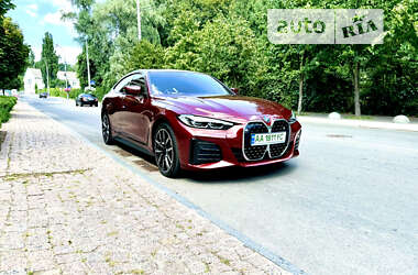 Купе BMW i4 2022 в Киеве