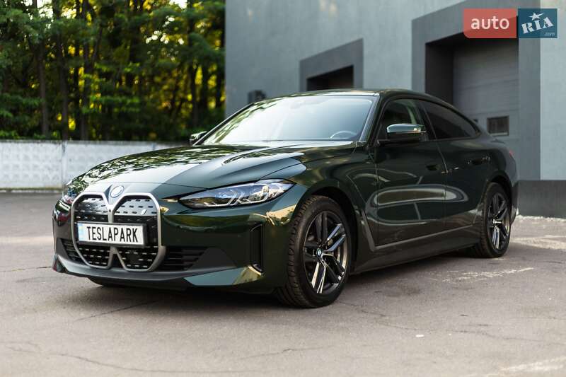 Купе BMW i4 2022 в Киеве