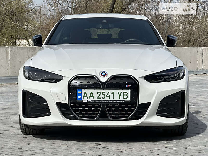 Купе BMW i4 2022 в Києві