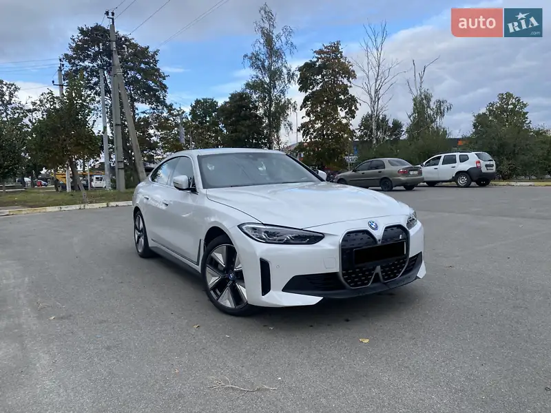 Купе BMW i4 2022 в 
