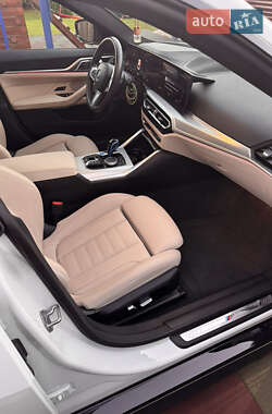 Купе BMW i4 2022 в 