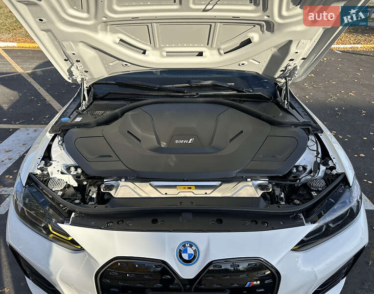 Купе BMW i4 2023 в Киеве