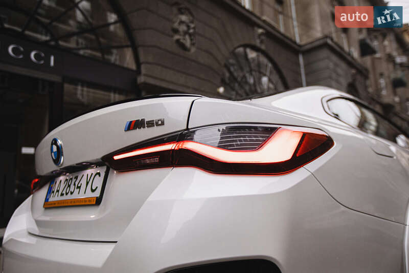 Купе BMW i4 2023 в Києві
