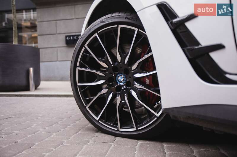 Купе BMW i4 2023 в Києві