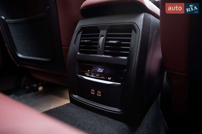 Купе BMW i4 2023 в Києві